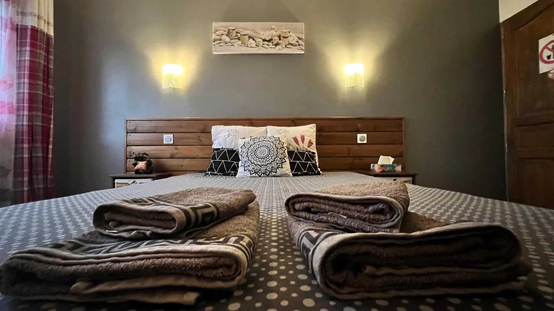 Chambres D'Hotes Le Saint Victor - Provence, Vaucluse Pernes-les-Fontaines Affittacamere